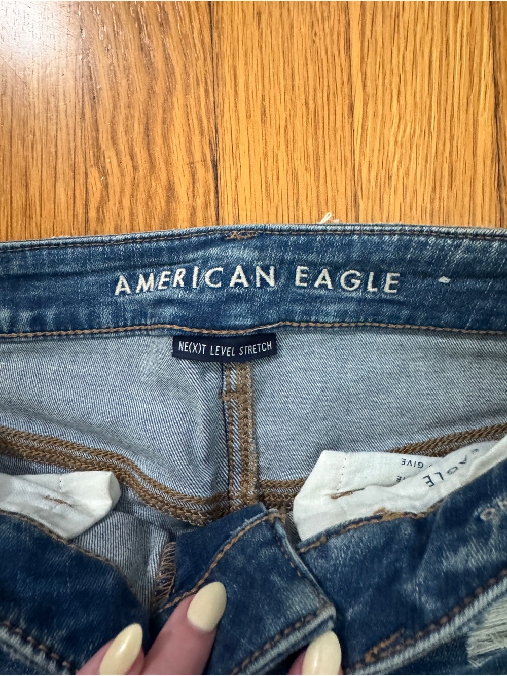 American Eagle Outfitters Women's Ripped Skinny Jeans in Dark Blue - Picture 5 of 7